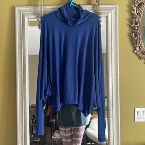 We the Free turtleneck shirt Blue Large